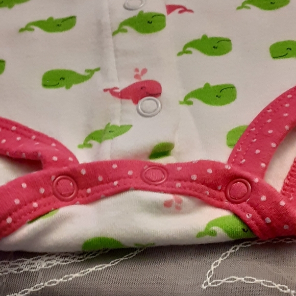 Carter's made with love Baby Girl Sunsuit/Onesie Size 3M Says "daddy's girl" - Picture 5 of 6